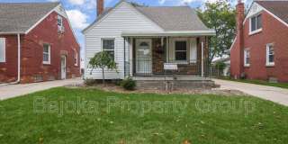 1163 17th Street Gallery 1