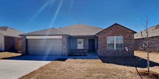 Welcome to Spacious 4-bedroom, 2-bathroom Home in Harrah! Gallery 1