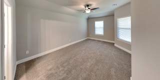 Beautiful 4 Bedroom 2 Bathroom Corner Lot Home in Yukon Schools Gallery 11
