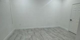 Efficiency in Lehigh ALL UTILITIES INCLUDED!!! Gallery 8
