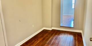 2445 East Huntingdon Street Gallery 18