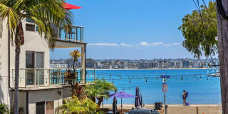 Mission Beach. 3 bedroom, 2.5 bath, 2 car garage, Gallery 14