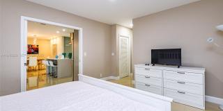 709 SW Elm Tree Ln Gallery 17