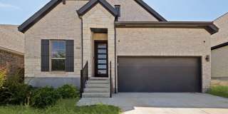 9438 Iron Keeper Gallery 1