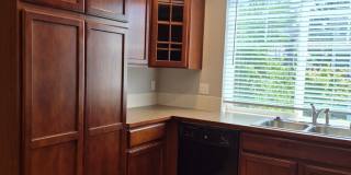 Beautiful 2BD/1.5BA Condo located in the Edgewater at South Hill **MOVE-IN SPECIAL** Beautiful 2BD/1.5BA Condo located in the Edgewater at South Hill **MOVE-IN SPECIAL** Gallery 13