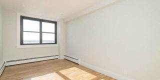 1410 Columbia Gallery 10