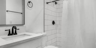 Laurel Gardens Gallery 23