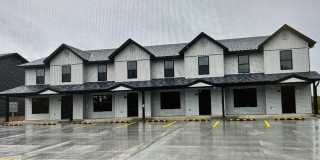 3 BEDROOM 2.5 BATHROOM TOWNHOUSE FOR RENT Gallery 1