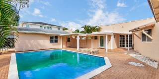 108 Rutland Boulevard Gallery 23