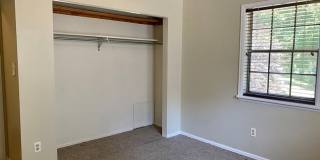 Spacious House Near CSU! Gallery 11