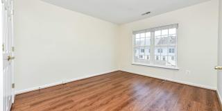 42485 REGAL WOOD Gallery 28