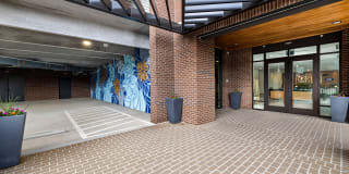 The Easley Gallery 23