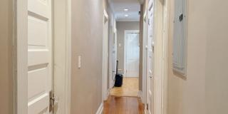 17 Pleasant Street - 2 Gallery 6