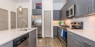 Jewel on Landmark Gallery 21