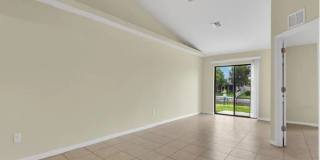 702 SE 6th Terrace Gallery 6