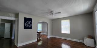 1612 West 48th Street Gallery 7