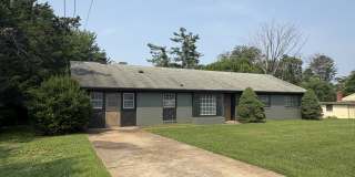 499 Greenwell Court Gallery 1