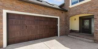 Luxury East Medford Home with 4 Bedrooms, 2 Bonus Rooms & Dual Living Areas Gallery 6
