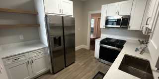 Allston 3 Bed – No Broker Fee – Heat & Hot Water Included – 9/1 Gallery 4