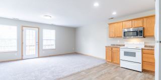 2 Bedroom 2 Bathroom Town House - End Unit Gallery 13