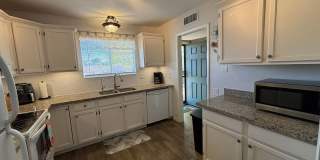 Fantastic Summer Getaway, Short Term Furnished In 45+ Active Adult Resort Community Available Starting Now through October 2026 Gallery 7