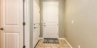 NICE TWO STORY HOME IN WEST ROSEVILLE! Gallery 6