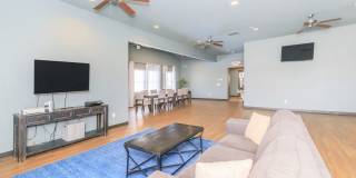 Orchard Park Gallery 22