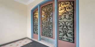 1660 Bay Gallery 1