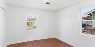 306 East Burwell Avenue - A Gallery 6
