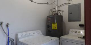 Cute 2 Bedroom 1 Bath with huge Screen Porch Gallery 29