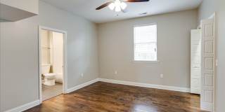Charming 1920 renovated home! Gallery 13