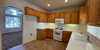 Spacious 4 Bedroom Home in Victorville Spacious 4 Bedroom Home in Victorville Gallery 6