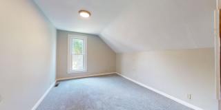 Madison/W.95th neighborhood : 3 bedroom/1 bath single family house available NOW. Gallery 75