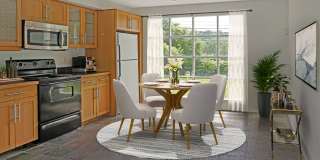 3 Bed / 1 Bath - Split Level House with Renovated Kitchen in Conshohocken Gallery 1