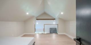 Completely remodeled like new Gingerbread midtown cottage with gleaming hardwoods, converted from a 3/1 to a 3/2. Gallery 37