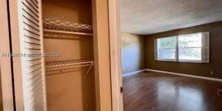 3300 Spanish Moss Ter Gallery 16