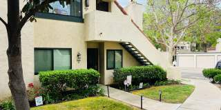 Beautifully Vista Upgraded Upstairs Corner Condo Gallery 4