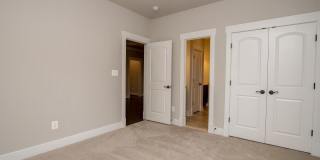 6928 REGENT Lane Gallery 37