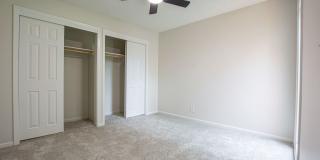 Beautifully Remodeled Modern 5 Bedroom / 3 Bath Home Near Millard North Gallery 36
