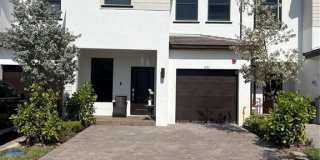 221 Southwest 159th Way Gallery 1