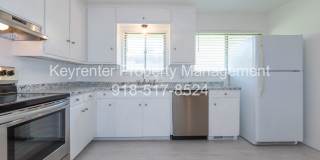 3 Bed 1.5 Bath in Great Midtown Location! Gallery 16