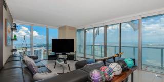 465 Brickell Avenue Gallery 2