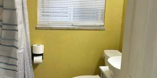 1006 East 15th Avenue Gallery 28