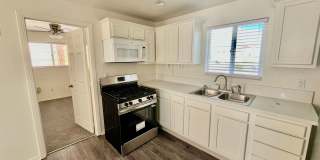 4018 - 4020 Swift Ave 4018 - 4020 Swift Ave Gallery 1