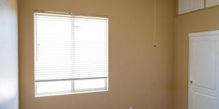 541 N DANIELSON Way Gallery 31