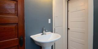Beautiful 5 Bedroom Home! Gallery 18