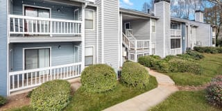 The Everette at East Cobb Gallery 21