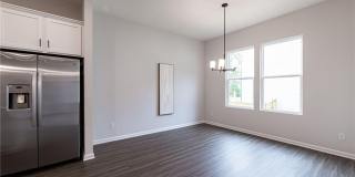 212 Birchwood Row Gallery 50