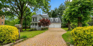 10929 Park Road Gallery 1