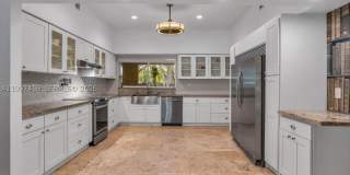 7405 SW 79th Ct Gallery 6